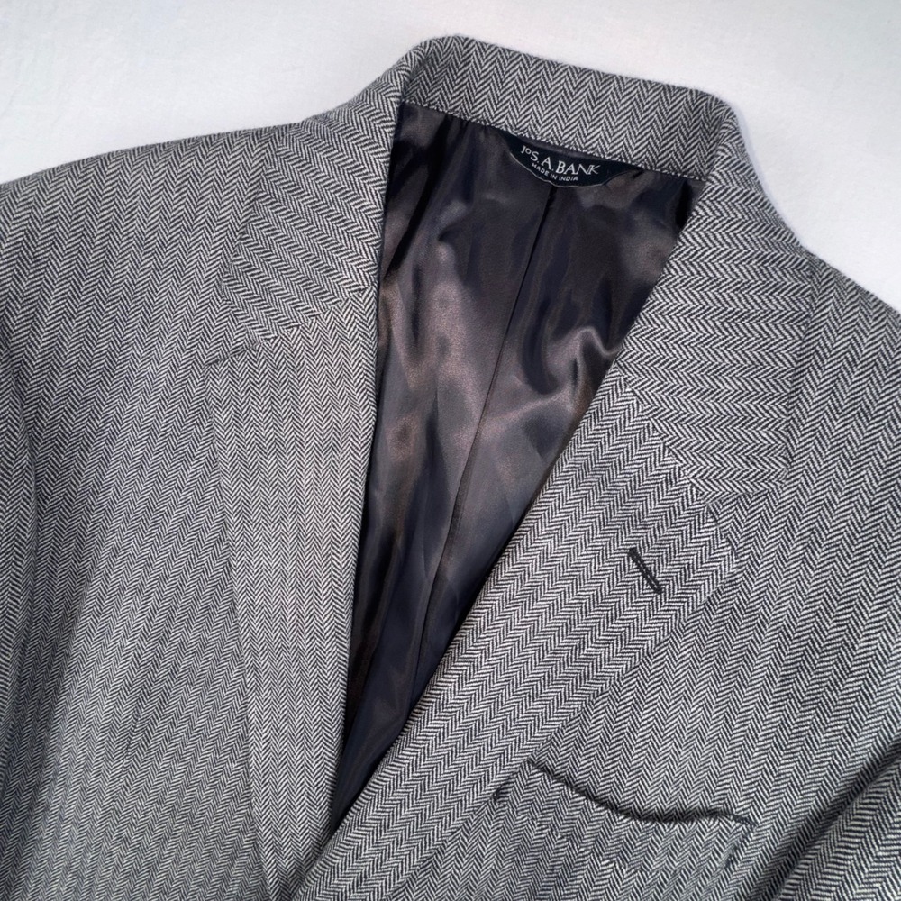 Jos. A. Bank Blazer Men 42R Black White Herringbone 100% Wool 2Button Sport Coat